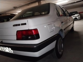 Peugeot 405 1993