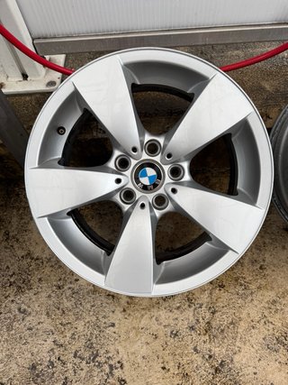 4 Llantas BMW E60 17” Originales
