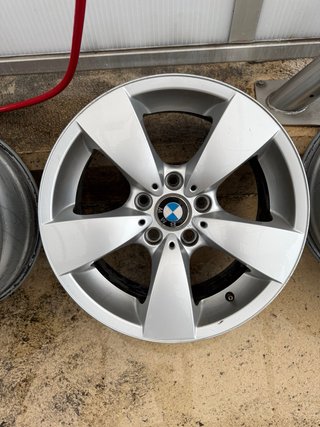 4 Llantas BMW E60 17” Originales