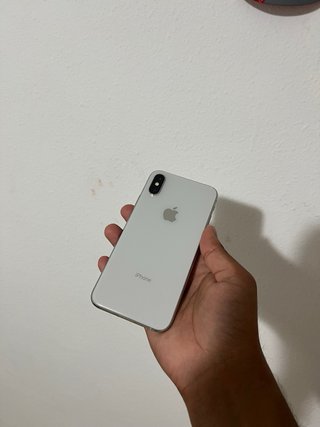 iPhone XS 64GB Argento - Come Nuovo
