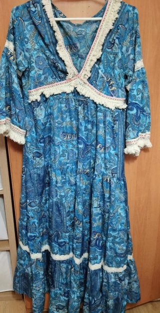 Vestido largo estampado boho muy bonito..es indio