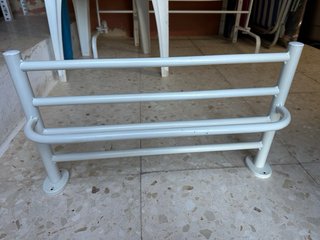 Estantería Toallero Metálico Blanco