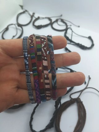 Pulseras