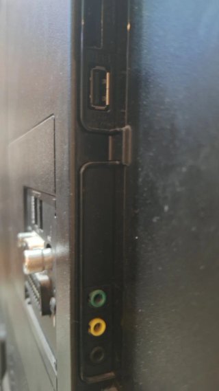 TV Sharp 105 pulgadas