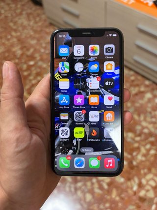 Pacchetto Apple: Macbook Pro + 2 iPhone + iPad Mini