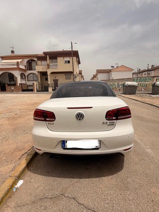 Volkswagen Eos 2012