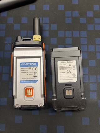Walkie Talkie Baofeng UV-13 Pro v2 Naranja