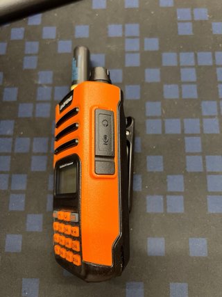 Walkie Talkie Baofeng UV-13 Pro v2 Naranja