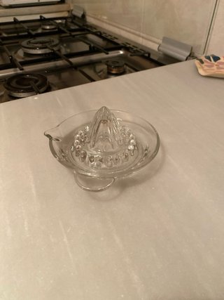 Exprimidor de cristal para limón/naranja