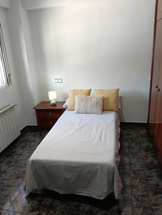 Habitación  solo CHICAS estudiantes