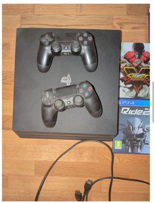 PS4 Pro 1TB + 2 Mandos + 11 Juegos