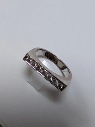 Anillo Oro y Diamantes