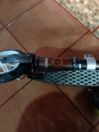 Patinete Oxelo con casco infantil