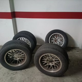 Llantas 4x4 6 tornillos poco uso