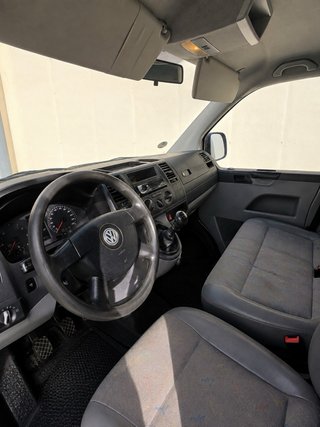 Volkswagen Transporter T5 2009