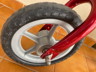 Bici sin pedales Chicco roja