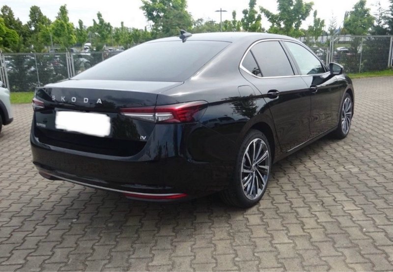 Škoda Superb 2022, foto 4