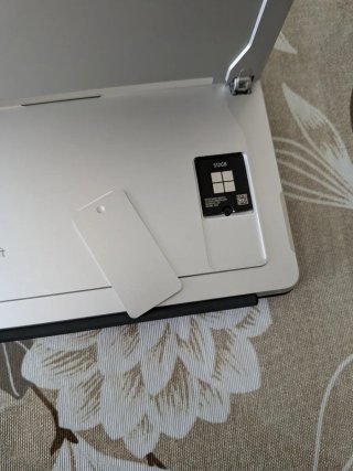 Surface Pro 11th Gen: 512GB, 13" OLED 120HZ, SDX E