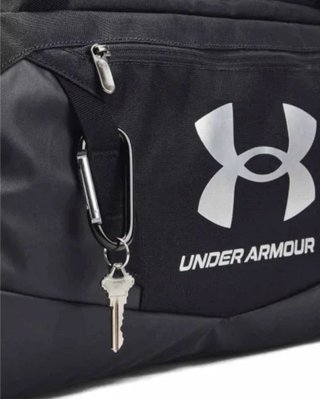 Mochila de viaje Under Armour negra
