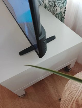 Mueble TV Ikea Lack Blanco con ruedas de regalo