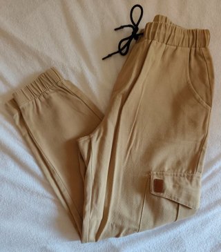 Pantalón estilo militar unisex