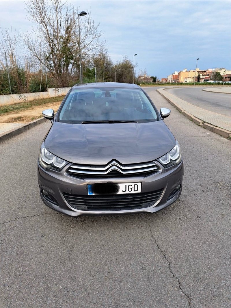 Citroen C4 2015 - foto 1