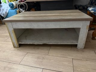 Mesa centro elevable con almacenaje
