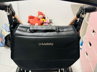 Carro de bebé AdriaBaby negro con capota