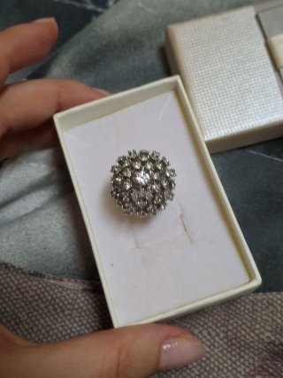 Anello cocktail alta bigiotteria multi luci
