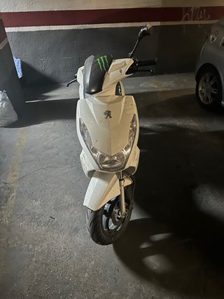 Peugeot Kisbee Scooter