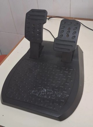 Volante Thrustmaster T80 Ferrari 488 GTB