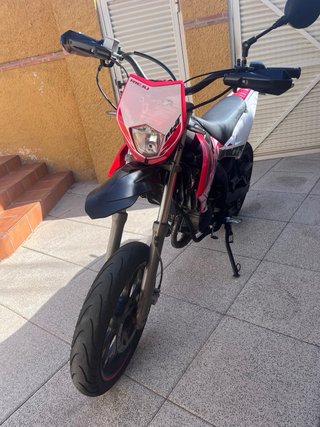Rieju Mrt 50 Supermotard Roja y Blanca
