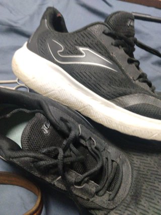 Zapatillas Joma Running Negras y Blancas
