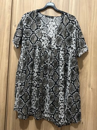 Camisa estampada serpiente talla única