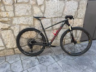 Bicicleta Specialized Carbono talla m
