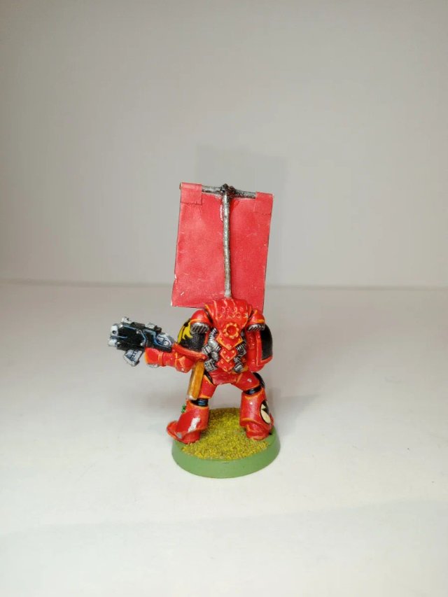 Sargento space marine warhammer 40k