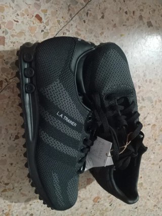 Zapatillas deportivas Adidas negras
