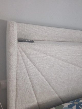 OFERTA!Preciosa estructura de cama con cabecero