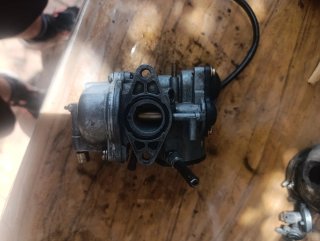Carburador Mikuni