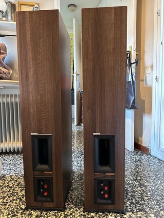 Altavoces Klipsch RP6000F Nogal