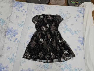 Vestido floral negro Disturbia