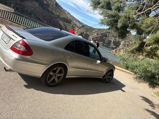 Mercedes-Benz Clase E 2006