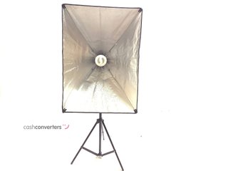 pie de iluminacion raleno sin modelo