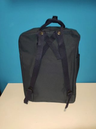 Mochila Fjallraven Kanken Negra 20L