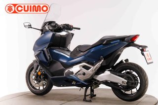 HONDA FORZA 750
