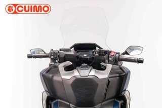 HONDA FORZA 750