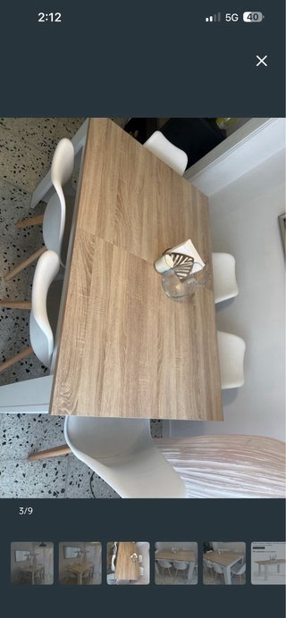Mesa extensible y 6 sillas