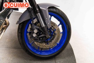 YAMAHA MT 09