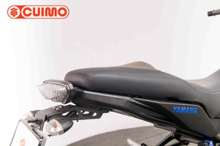 YAMAHA MT 09