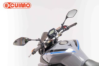 YAMAHA MT 09